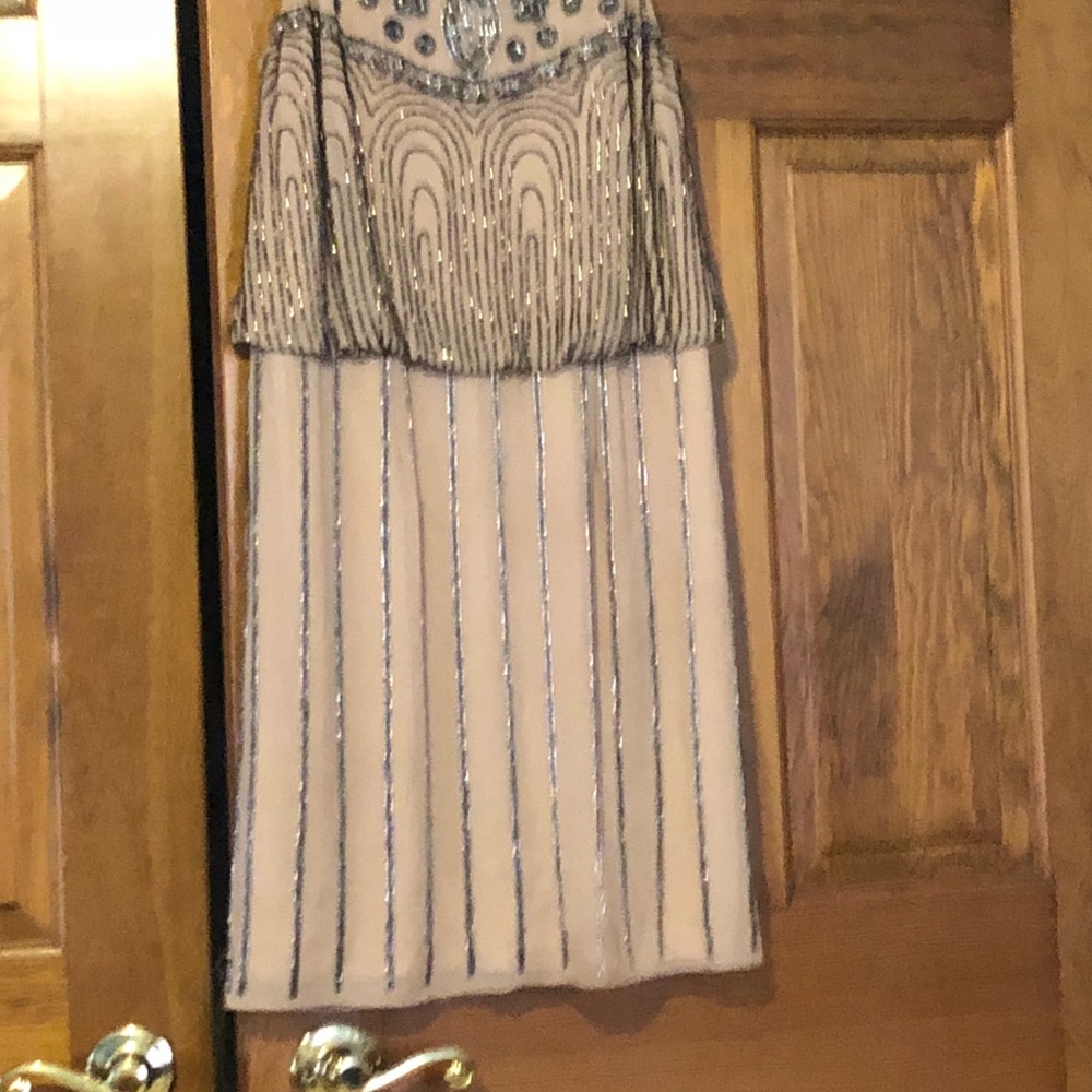 JS Collection - Picture 2 of 4